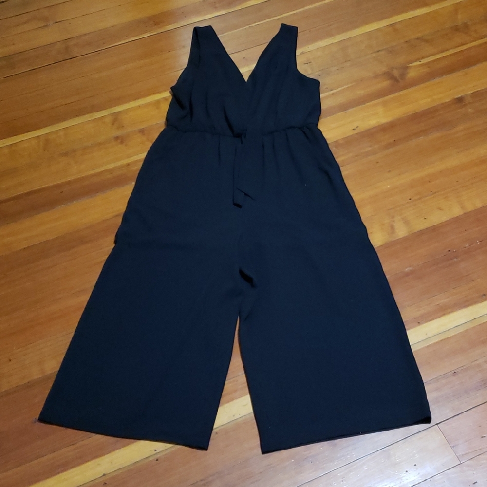 Romper - Picture 2 of 4